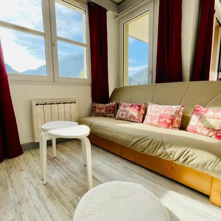 Bright 50 M With Balcony And View On The Valley Briançon Buitenkant foto
